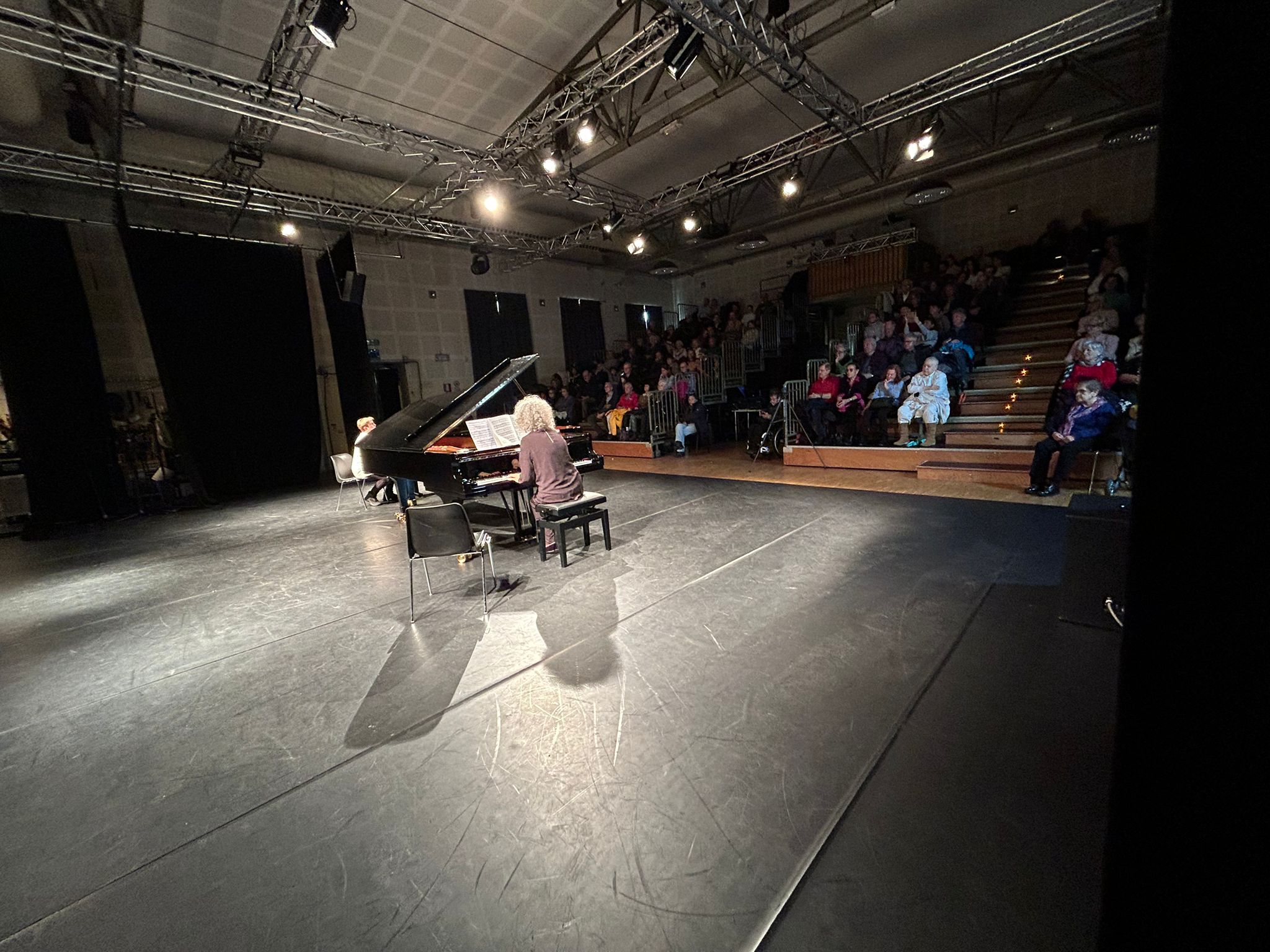 07ed2c37-8ee0-4023-a480-d2a953e98f6e