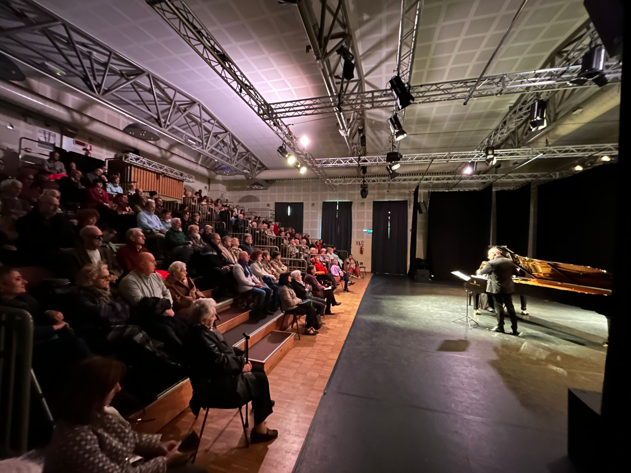 120dfc6f-263b-410a-9965-b8975357631d