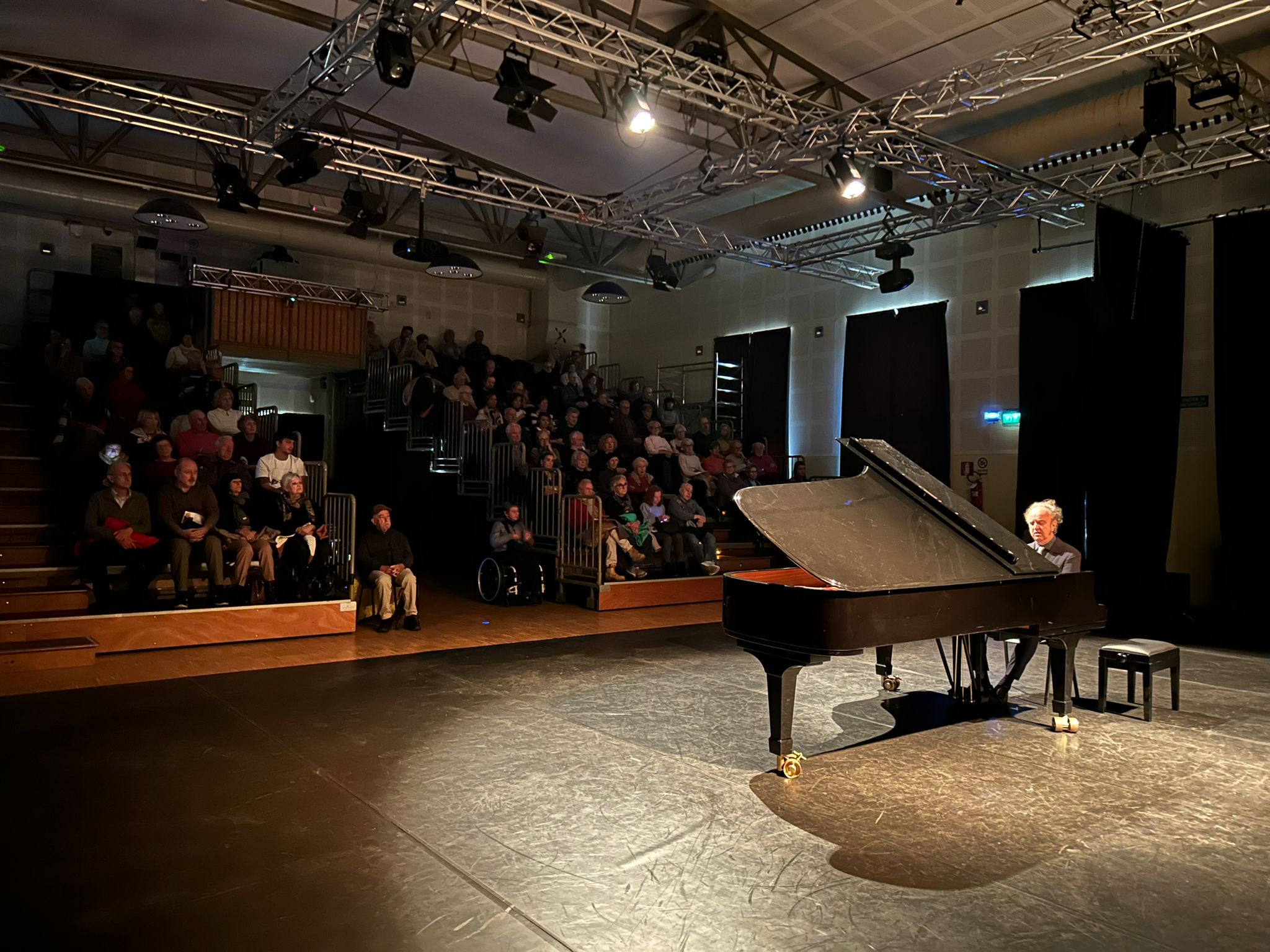 WhatsApp Image 2023-11-19 at 11.19.01